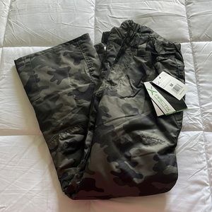Brand new Arctix youth reinforced snow pants size medium